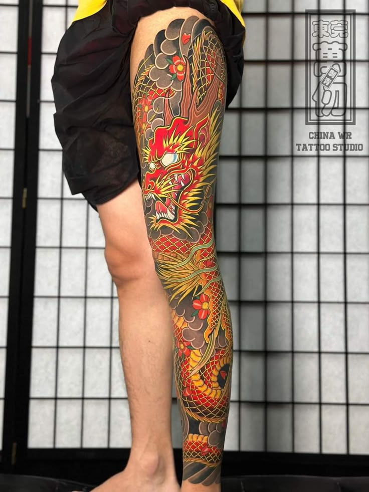 Hình xăm rồng kín chân
