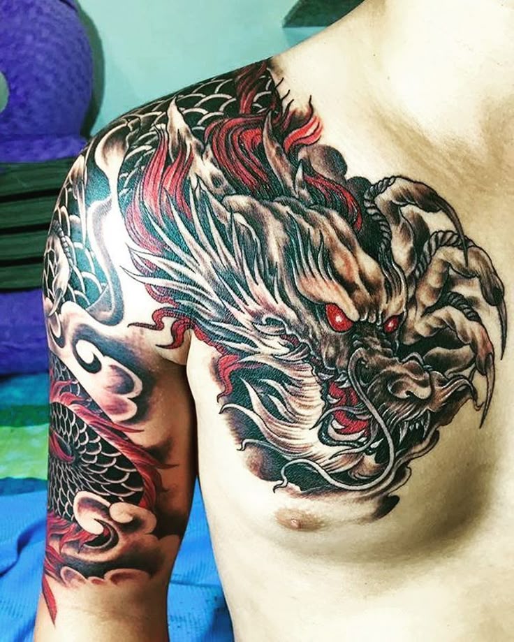Mẫu hình xăm rồng vắt vai